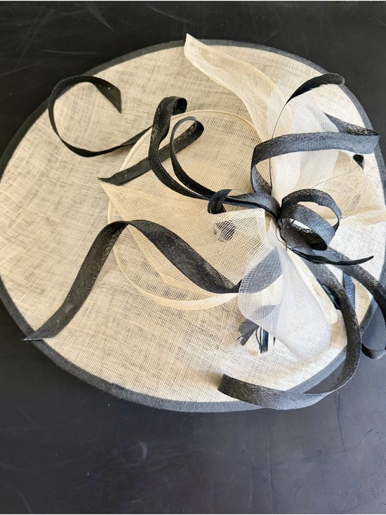 Accessories - Elegant Black and Ivory Sinamay Fascinator Hat - Kentucky Derby/ Horse Races